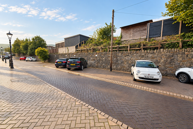 12, Inverleith Terrace, Tonypandy photo 2