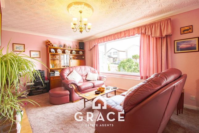 19, Woods Loke West, Lowestoft photo 2