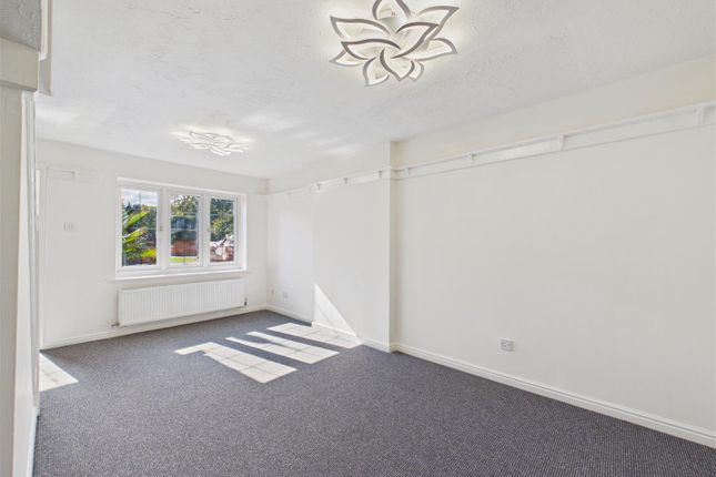 14, Fuchsia Drive, Hull photo 3
