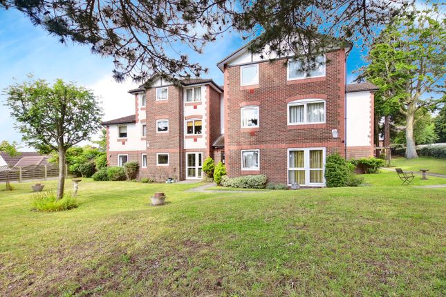 1-bed flat on 28, Barden Court, Maidstone, £98,000