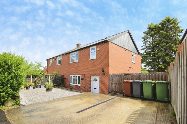 3-bed house on 26, Alderton Crescent, Leeds, £200,000