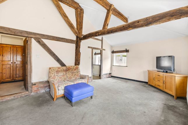 Rowlands Farm,Cottage, 2, Newchapel Road, Lingfield photo 4