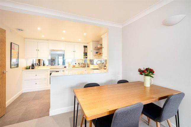1-bed flat on Flat 53,, Vanilla & Sesame Court, London, £475,000