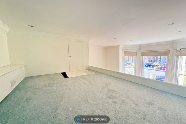 Flat   Upper Grosvenor Rd, Tunbridge Wells photo 4