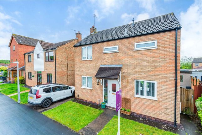 3-bed detached on 25, Shutfield Road, Telford, £240,000