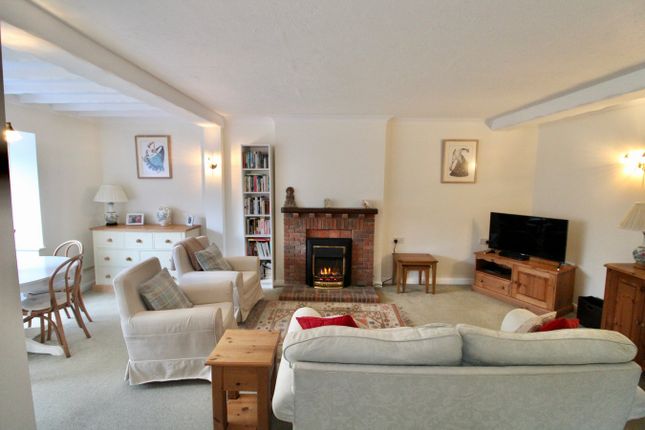 26, Stratford Place, Lymington photo 3