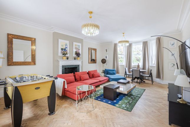 Flat 2, Oakwood Mansions, London photo 3