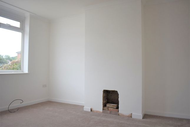 34, Richmond Road, Yeovil photo 4