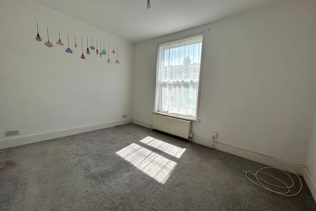 3-bed house on 49, Newcome Road, Portsmouth, £1,575/mo