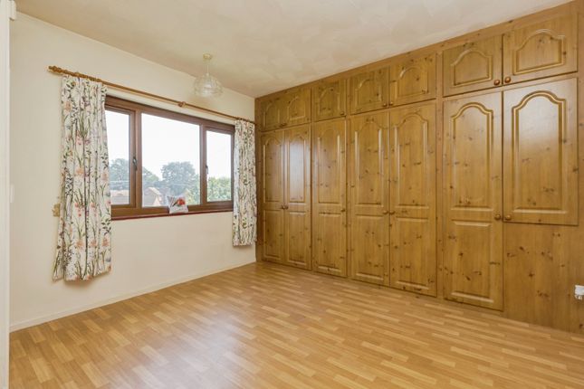 11, Charltons Way, Kent photo 4