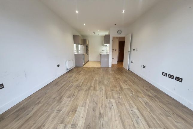 19 Saffron Court, Ebony Crescent, Cockfosters photo 2