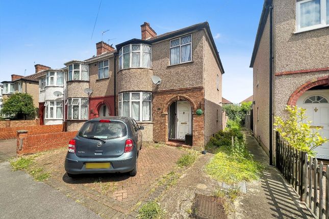 End terrace house for sale in Nield Road, Hayes