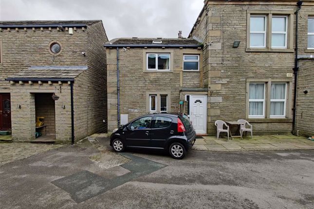 Thumbnail Terraced house to rent in Stannary, Stainland, Halifax