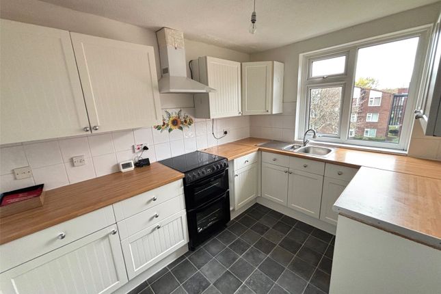 Delbury Court, Telford photo 2