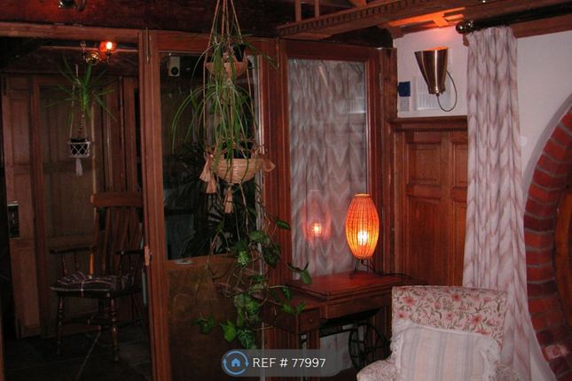 The Stable, Hunts Common Hartley Wintney, Hook photo 5