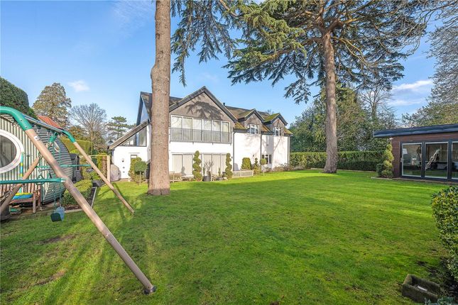 2 Southwater Close,, Beckenham Place Park, Beckenham photo 4