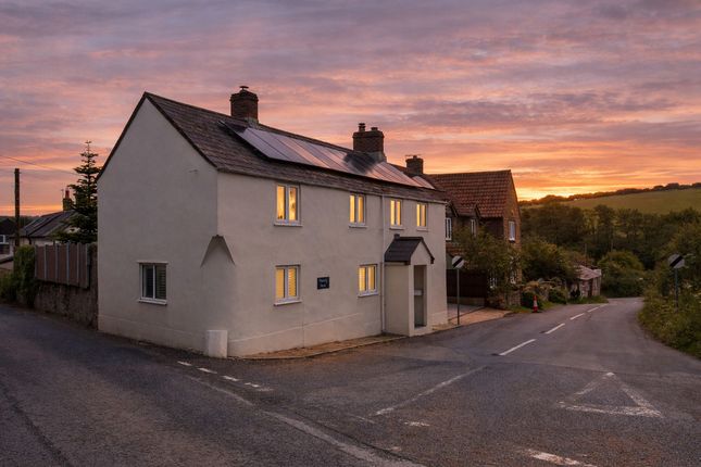 Foundry House, Crewkerne Road, Higher Frome Vauchurch photo 3