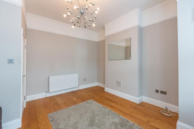 109a St. Marks Road, Enfield photo 2