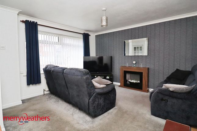 4, Charnwood Grove, Rotherham photo 2