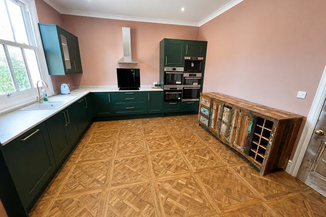 165, Grange Road, Kent photo 2
