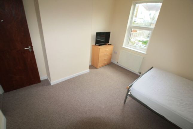 Room To Rent In Albion Street Swindon Sn1 Zoopla