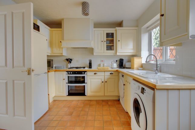 4, REEVE DRIVE, KENILWORTH photo 4