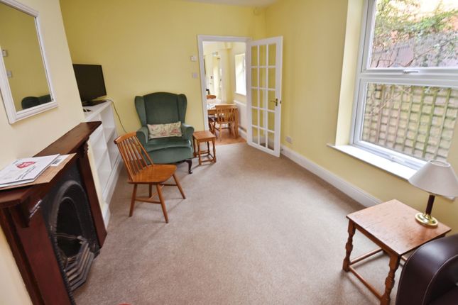 61, Park Road, EXETER photo 2