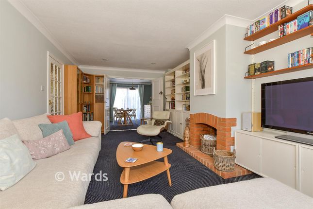 3-bed semi-detached on 3, Little Meadow, Canterbury, £375,000