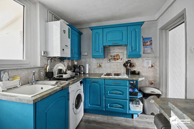 113, Briar Crescent, Exeter photo 4