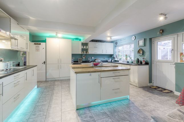Semi-detached house for sale in South View, Northampton
