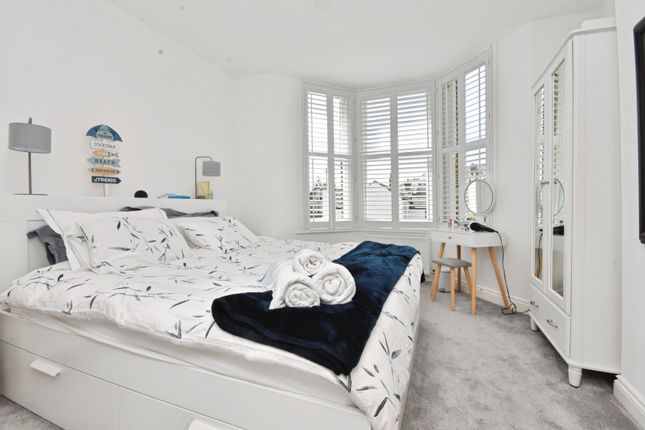 Flat 4 Bromhall, 14, Granville Road, Broadstairs photo 5