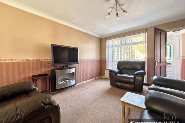 18 East Lodge Road, Ashford photo 2