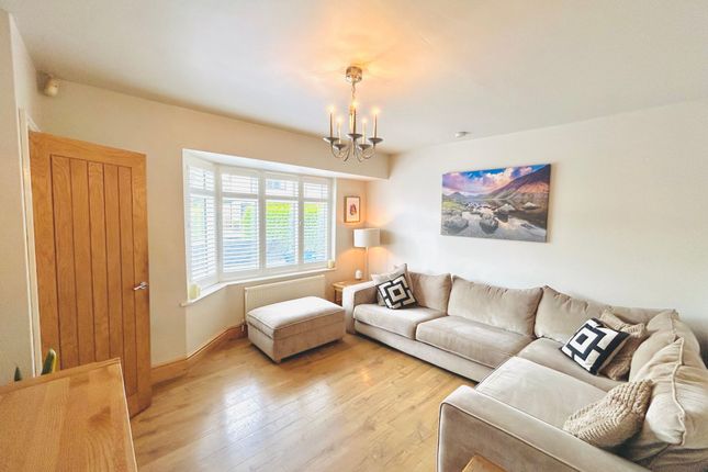 23 Massey Avenue, Lymm photo 3