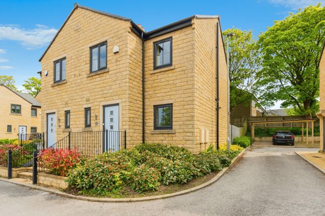 Thumbnail Semi-detached house for sale in Croft Park, Glossop