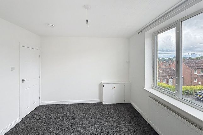42 Cromartie Street, Stoke-on-Trent photo 5