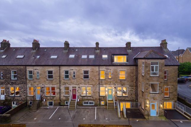 Town house for sale in Richmond Terrace, Guiseley, Leeds