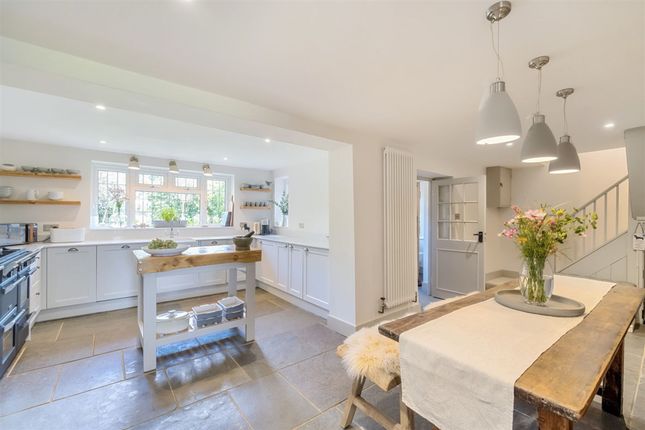 27 Lavender Row, Midhurst photo 3