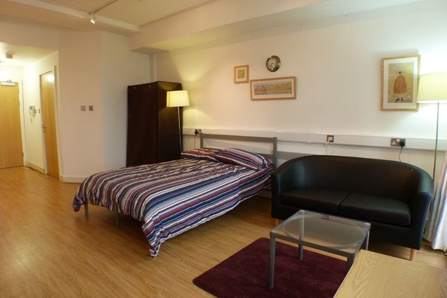 217, Castle Lofts, Swansea photo 3