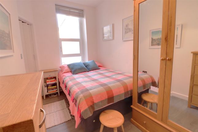 Flat for sale in Avenue Road, Ilfracombe, Devon