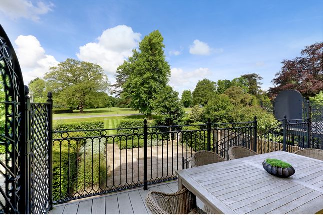 3 Magna Carta Park, Coopers Hill Lane, Englefield Green photo 4
