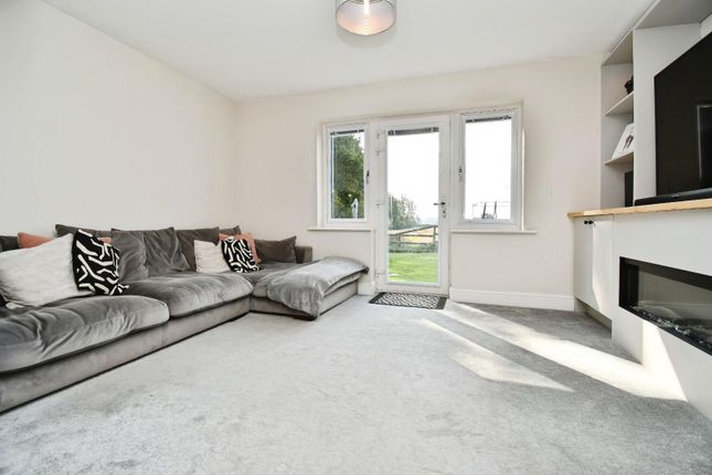 16, Honey Garth, Melmerby, Ripon photo 4