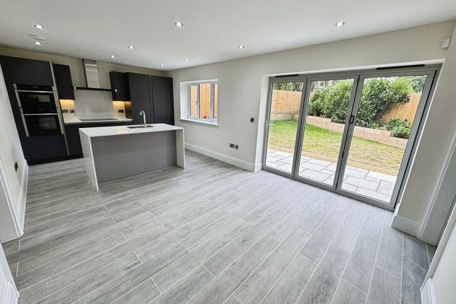 The Nook, Donnerville Gardens, Telford photo 4