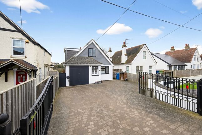28, Baldwin Road, Sheerness photo 2