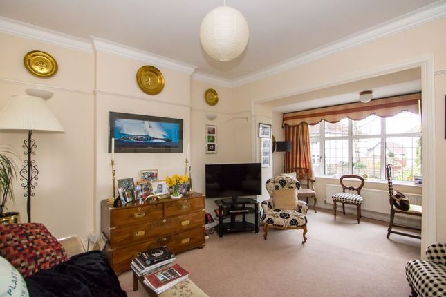 Tidesreach, 9, Clinton Road, Penarth photo 2
