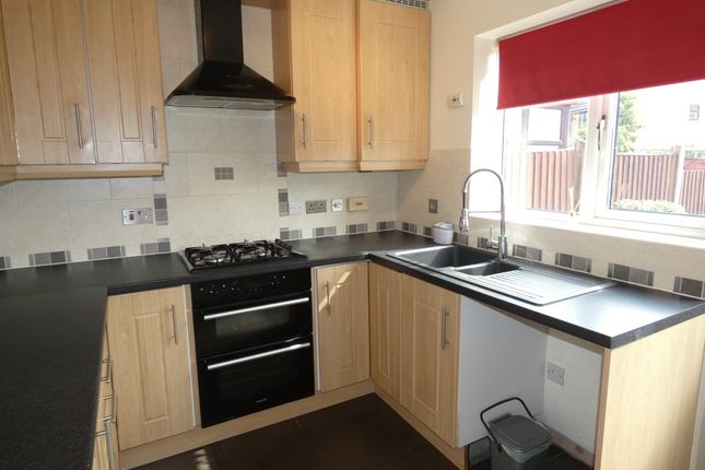 16, Coney Green Way, Telford photo 3