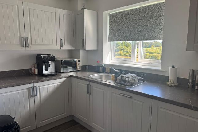 Flat 7, 30, Cornfield Drive, Gravesend photo 4