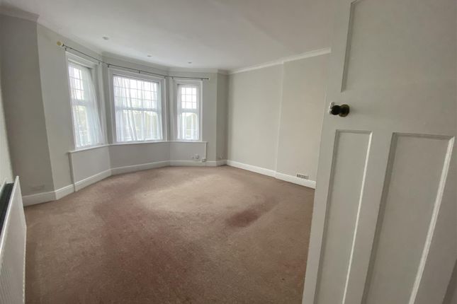 Thumbnail Flat to rent in Westhill Road, Torquay