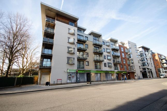 Thumbnail Flat for sale in Castle Place, High Street, Southampton
