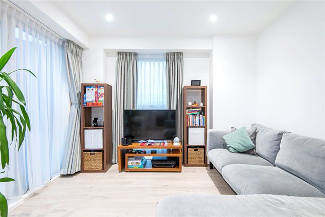 Thumbnail Flat for sale in Effra Gardens, 1 Heartwell Avenue, London