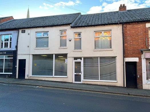 Retail premises to let in 25-27 Church Street, Rushden, Northants